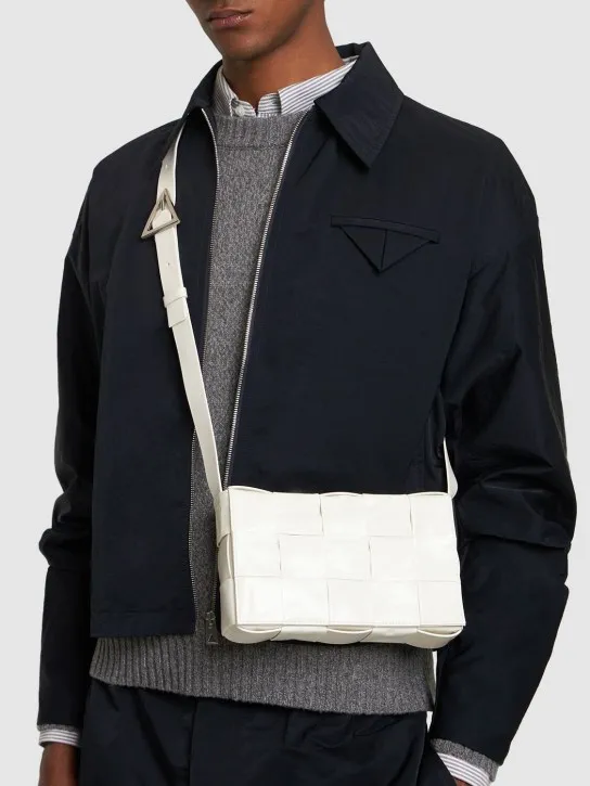 Bottega Veneta   Intreccio leather crossbody bag 