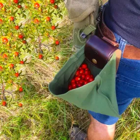 Bushcraft bag in leather and canvas - find nature's treasures in style