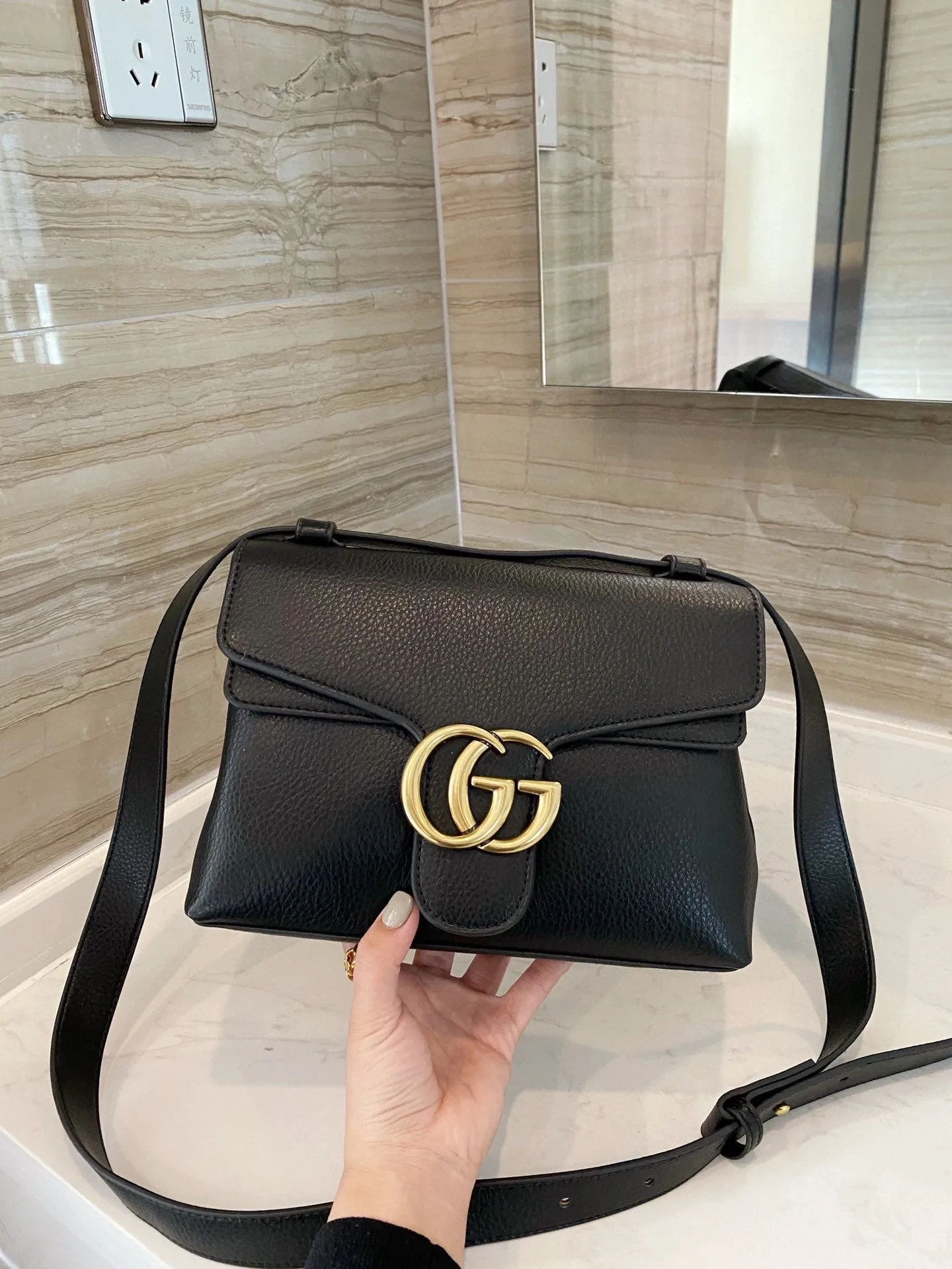 Designer Handbags GI 210