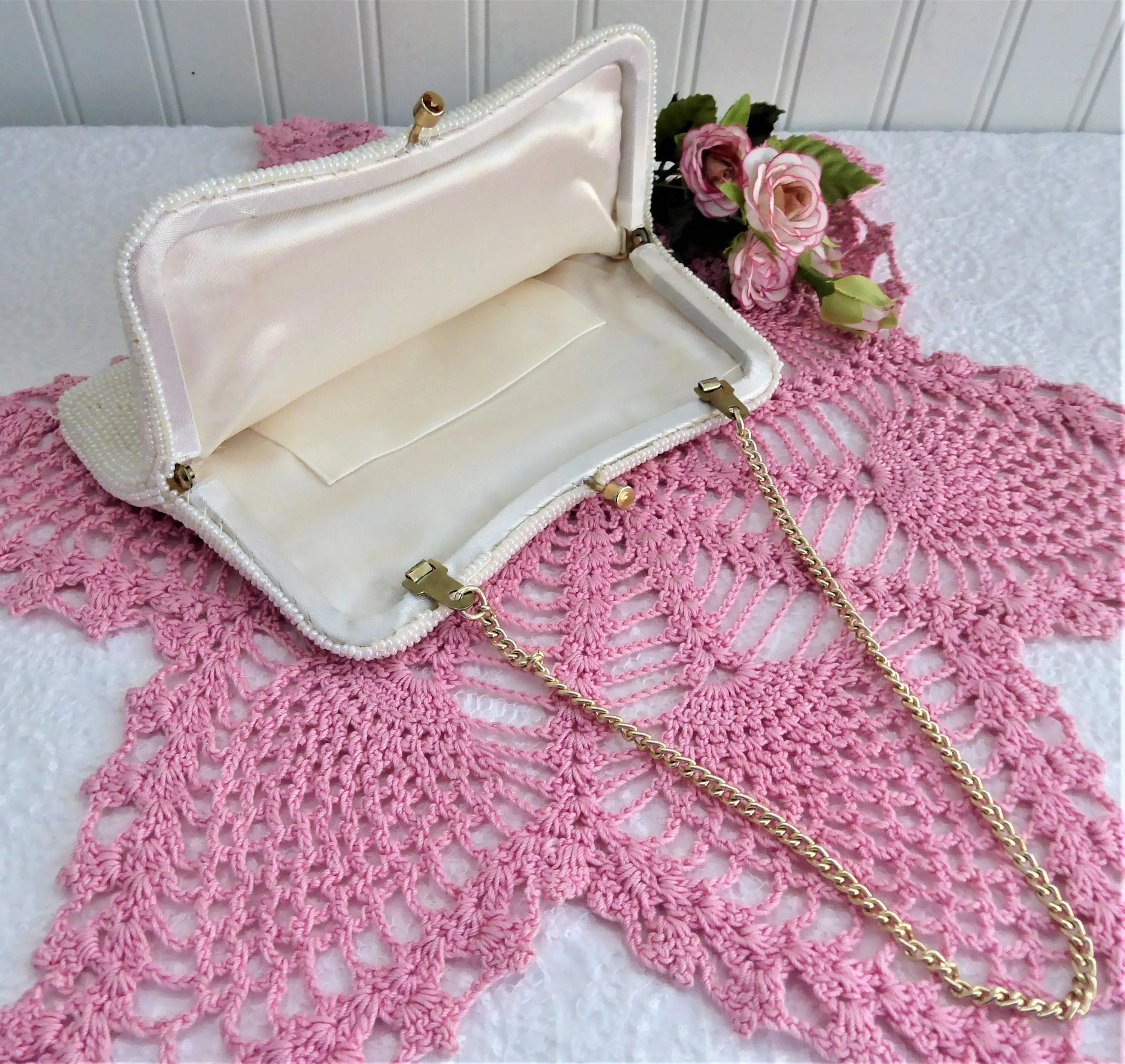 Elegant Pearl Seed Beaded Purse Retro 1950-1960s Hong Kong Convertible Tea Party