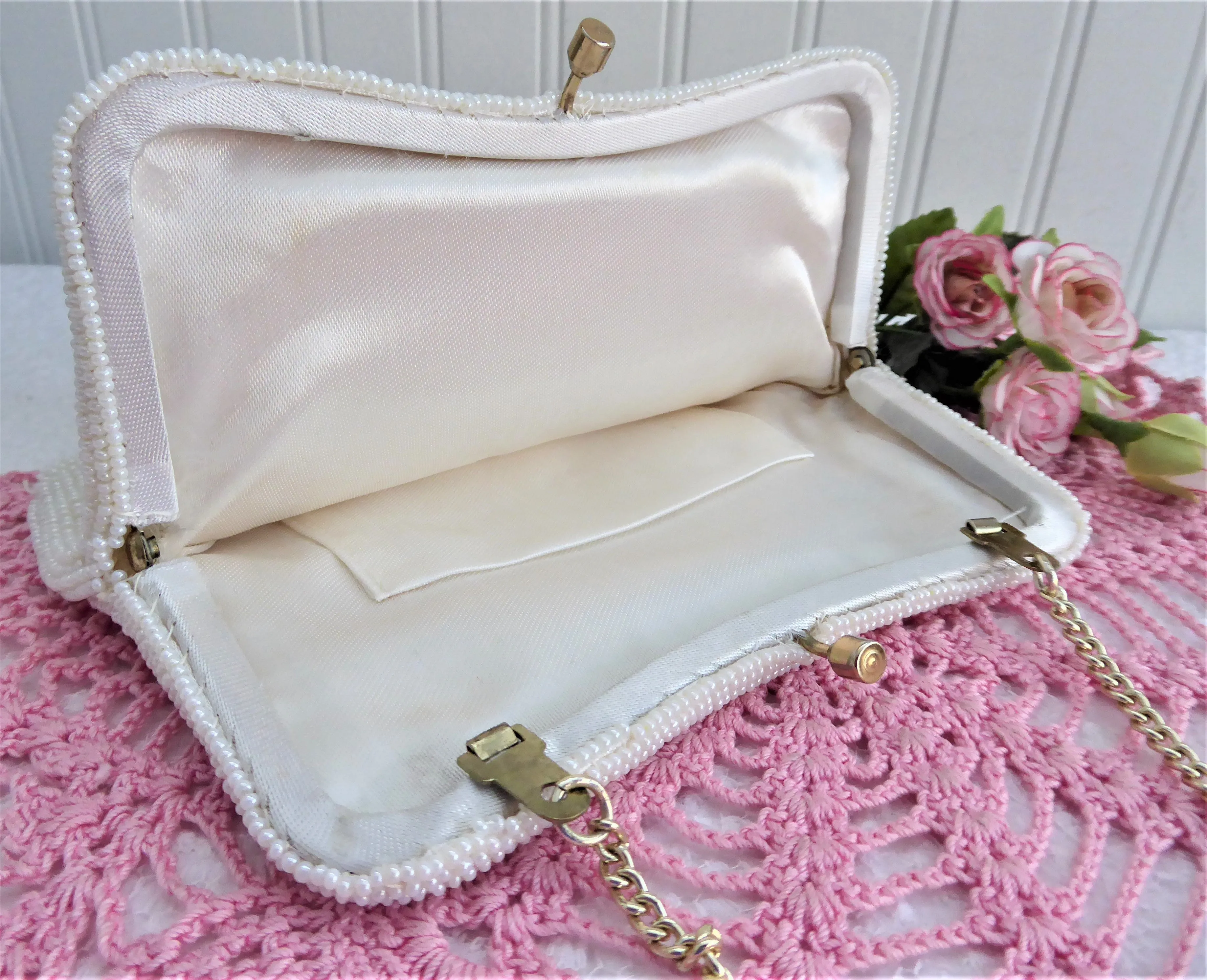 Elegant Pearl Seed Beaded Purse Retro 1950-1960s Hong Kong Convertible Tea Party