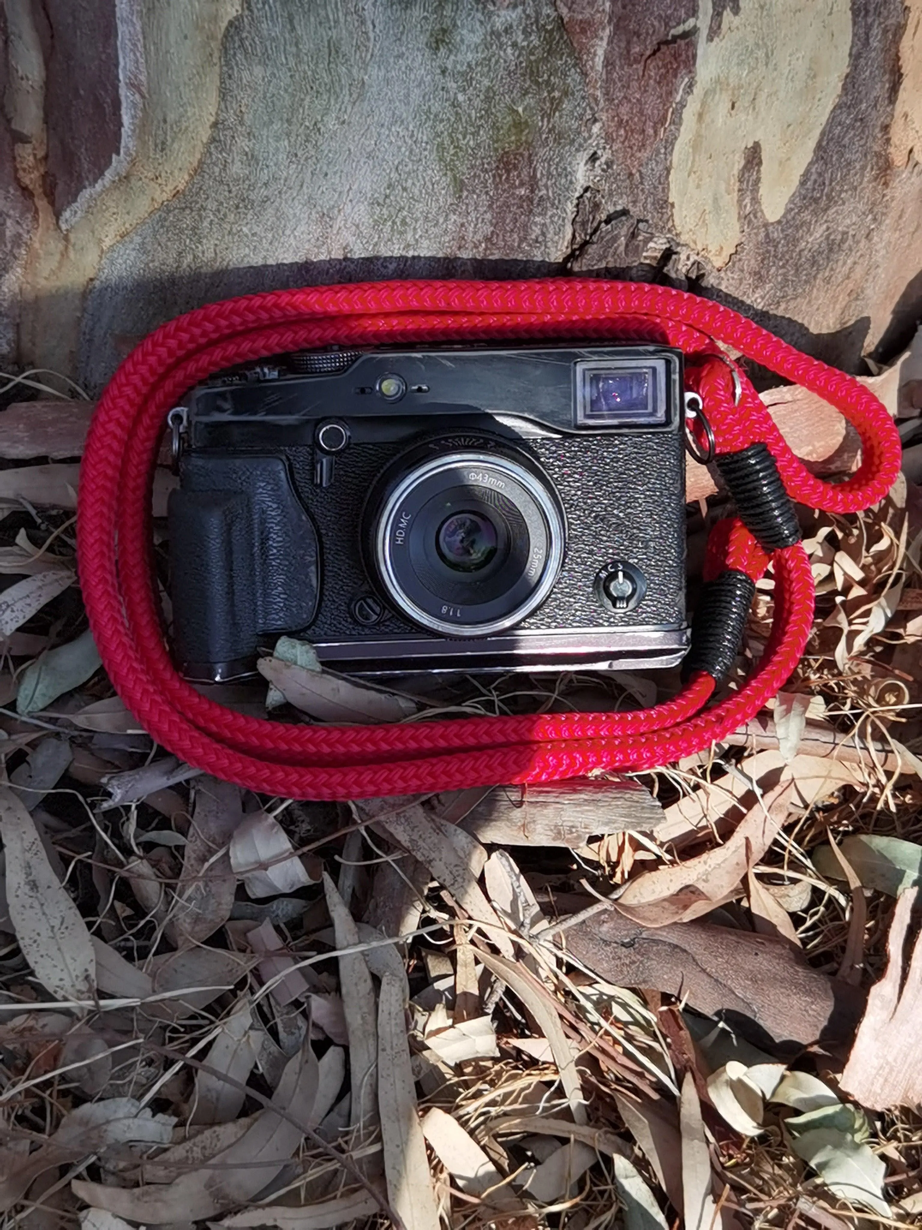 Flat Red Acrylic Camera Strap SE