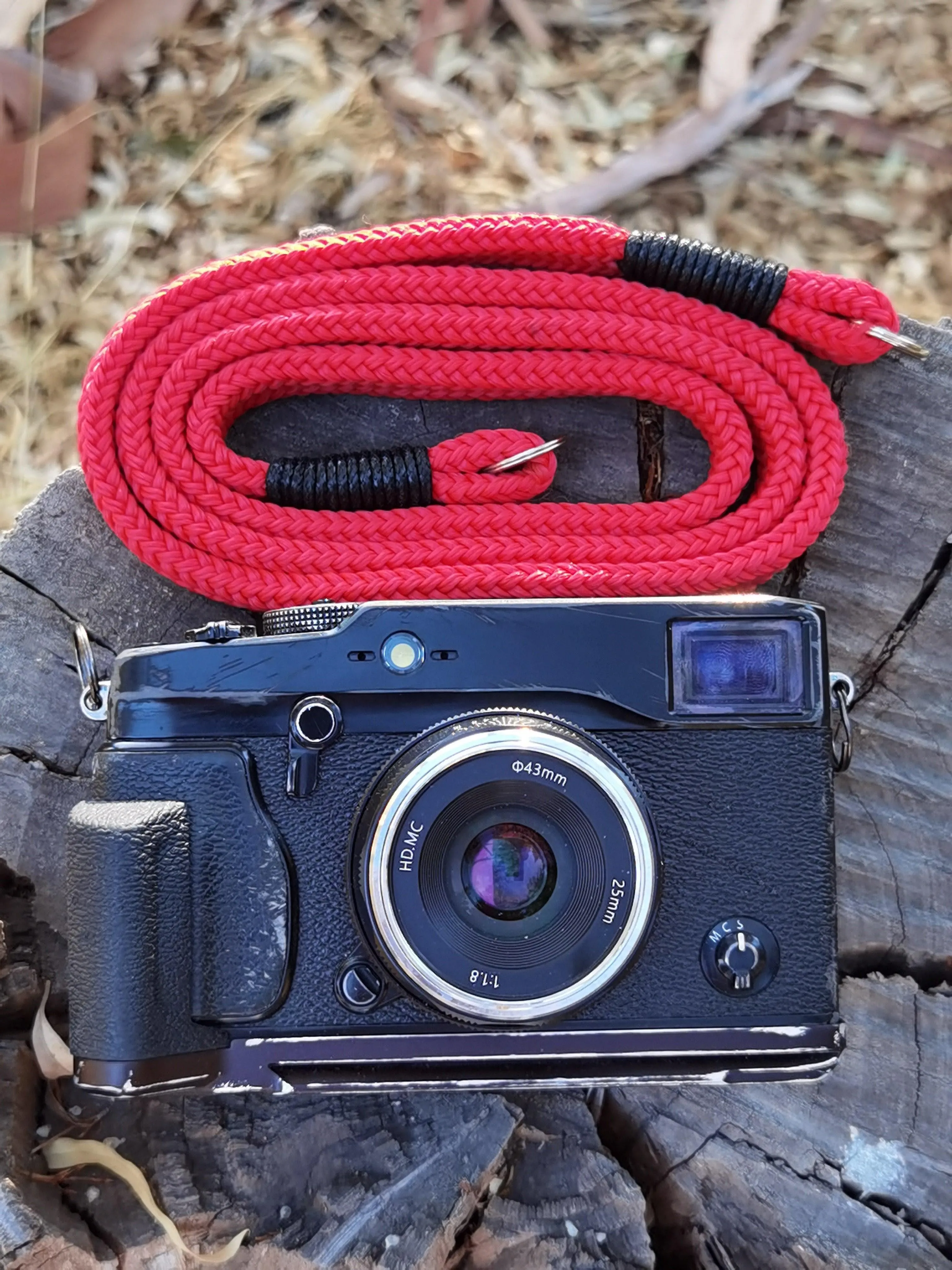 Flat Red Acrylic Camera Strap SE