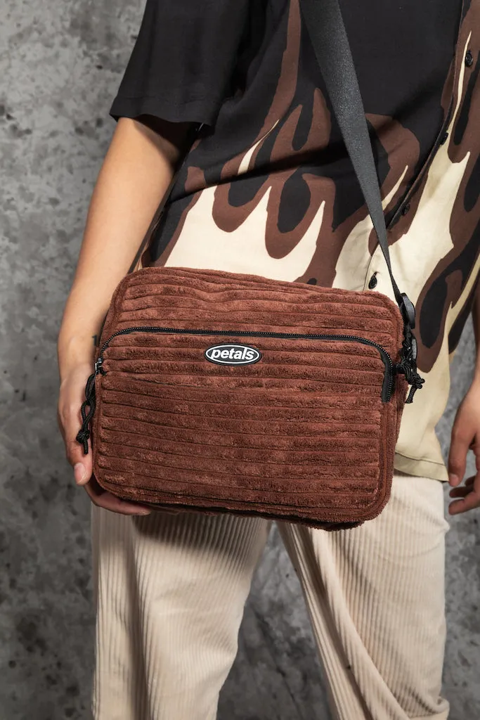 Jumbo Cords Messenger Bag in Bark