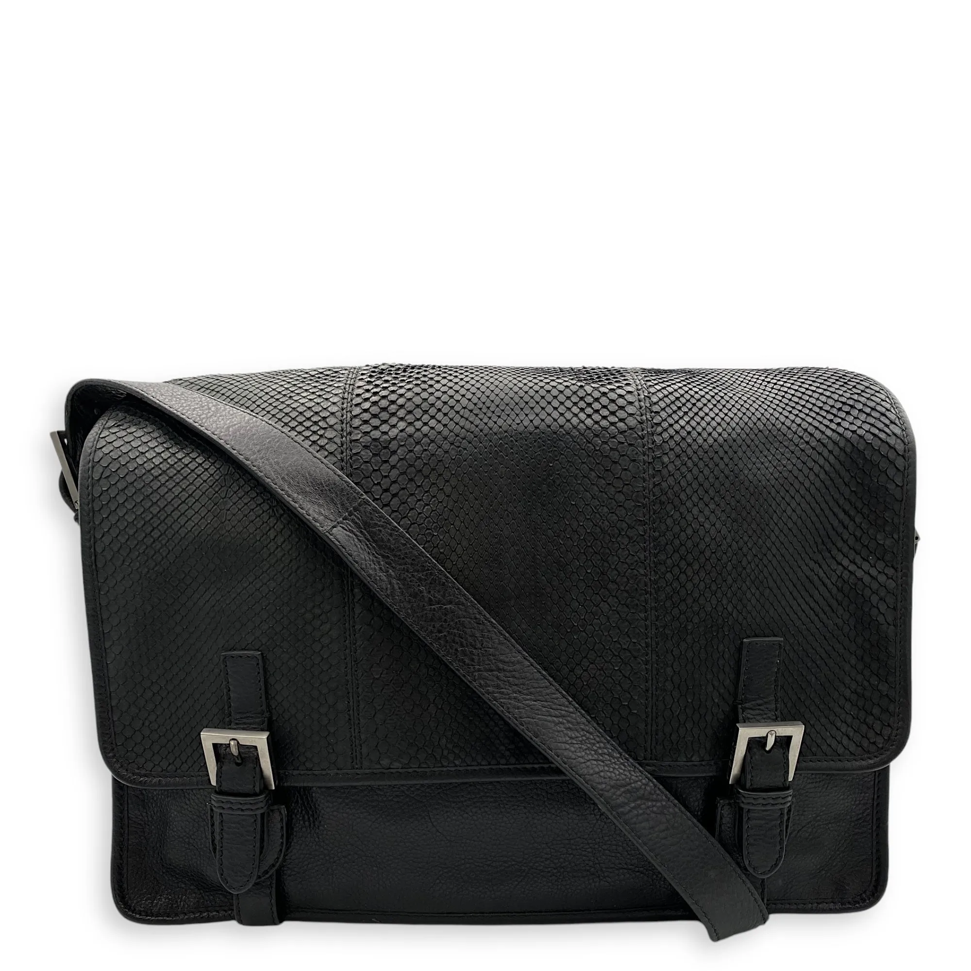 Messenger Bag Black in Calfskin, Silver