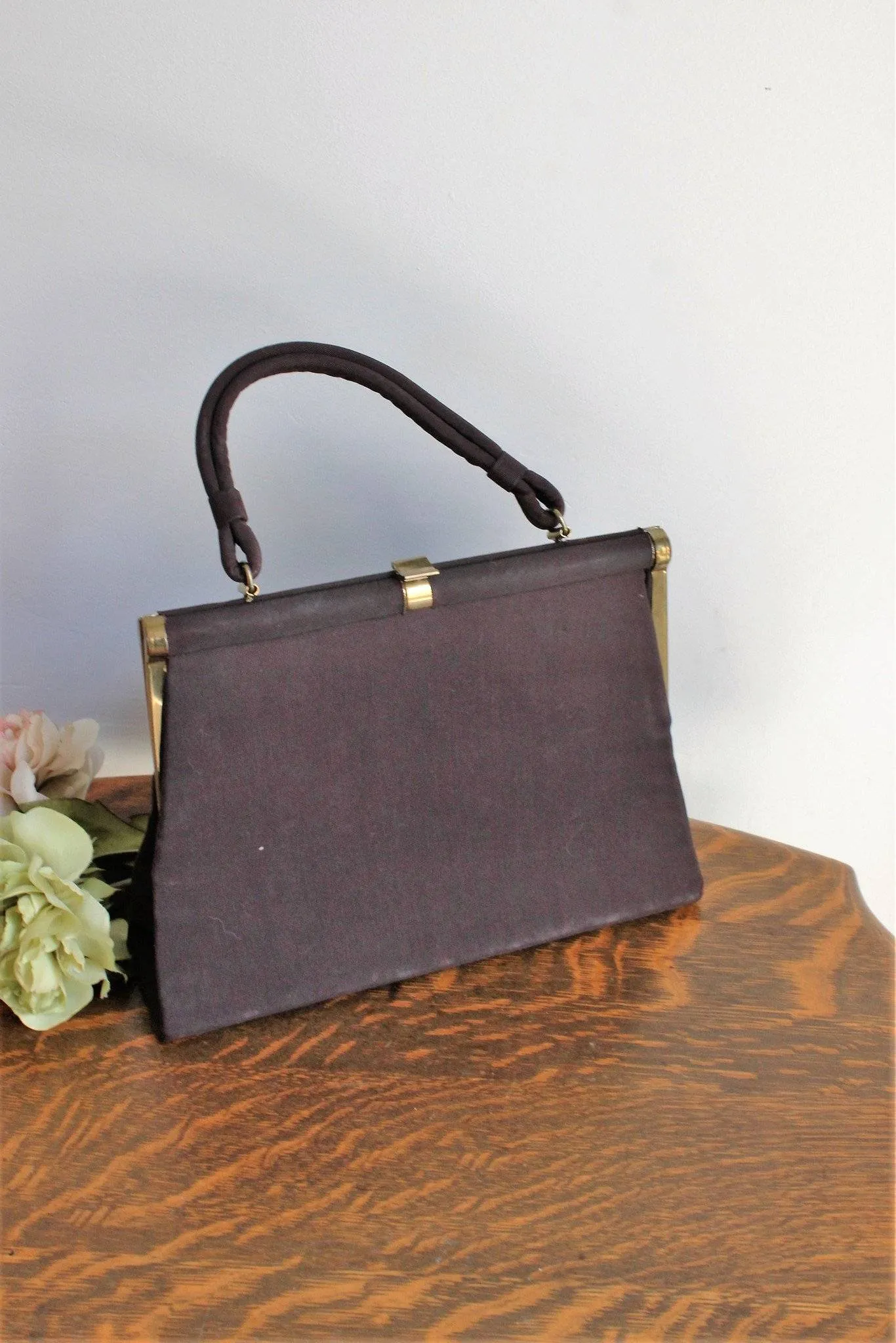 Vintage 1950s 1960s Brown Faille Dover HandBag